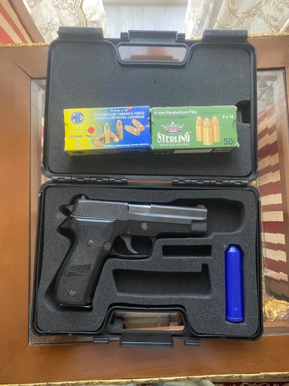 Sig Sauer P226 - 3