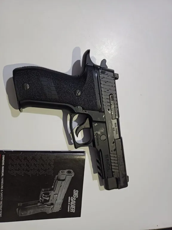 P226 Enhanced Eli̇te