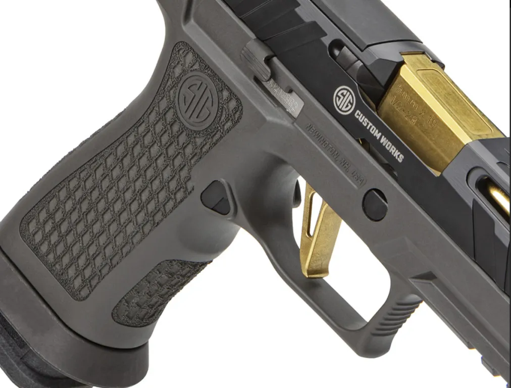 Sig Sauer P320 Spectre Comp - 6