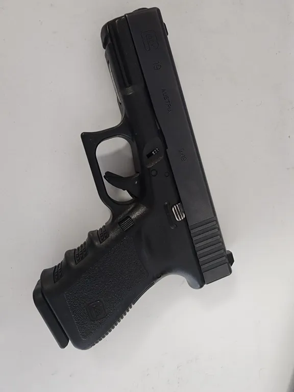 Glock 19 Austria - 1