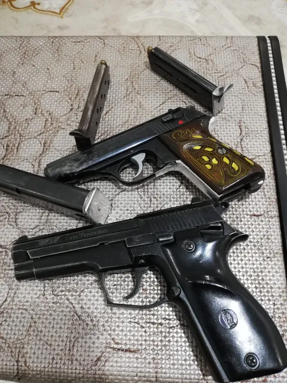 Emniyet Personelinden Şahin Ve Kırıkkale Tabanca