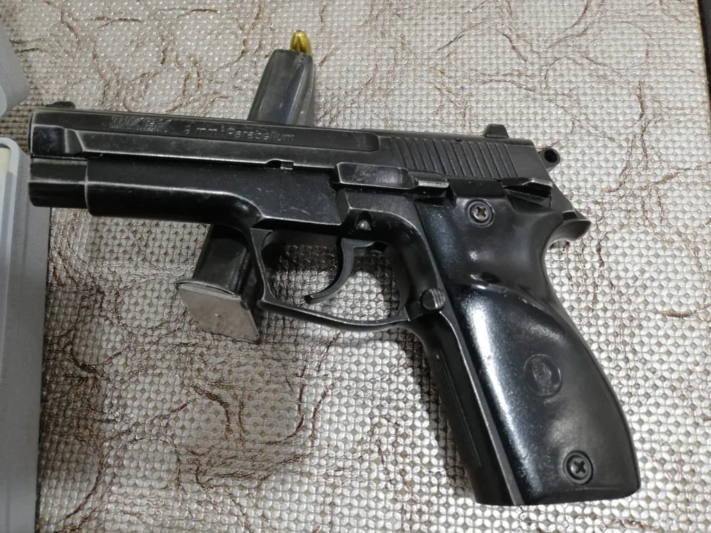 Emniyet Personelinden Şahin Ve Kırıkkale Tabanca - 2