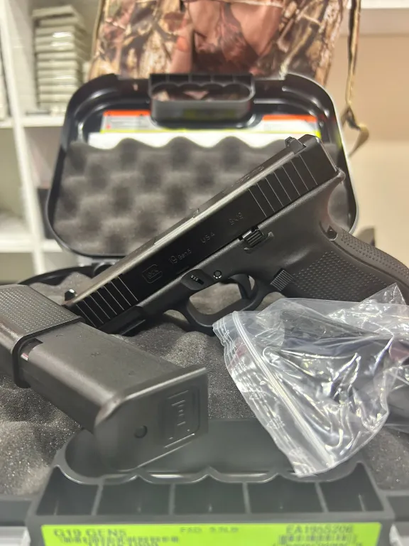 Glock 19 Gen 5 1999 Seri̇ Numarasi - 1