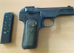 yassı browning 7.65 1890 yapımı