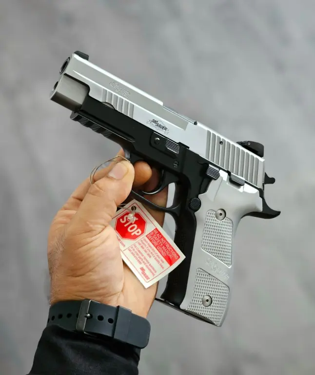 SIFIR SİG SAUER P226 PLATİNUM ELİTE (PERMİ HAKKI İLE GETİRİLDİ)