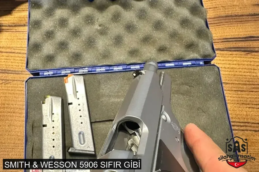 SMITH & WESSON 5906 SIFIR GİBİ - 2
