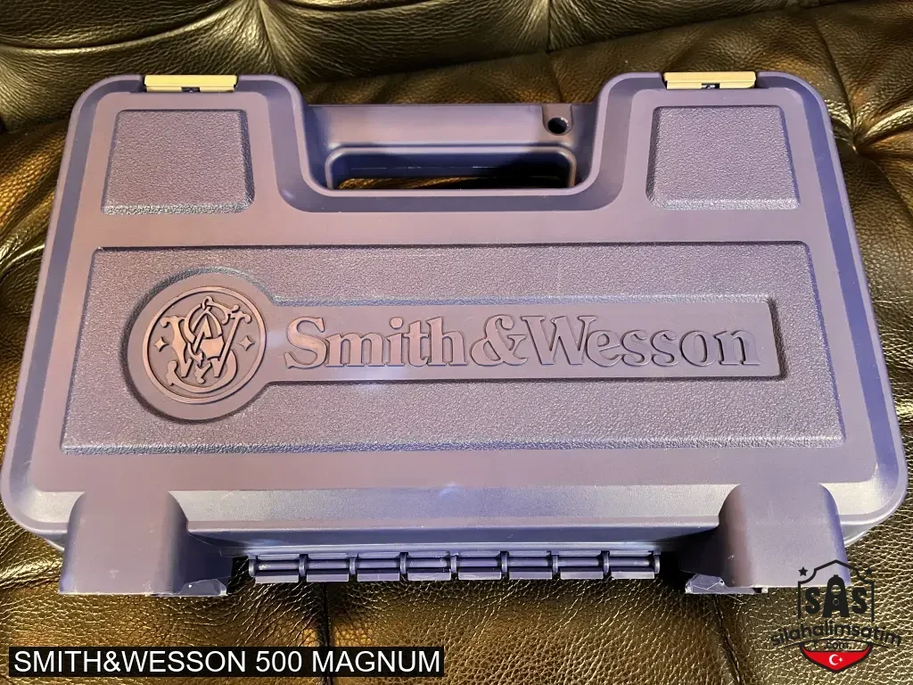 SMITH&WESSON 500 MAGNUM - 1