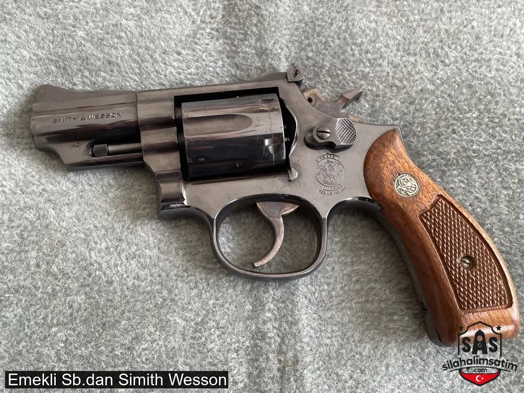 Emekli Sb.dan Simith Wesson - 6