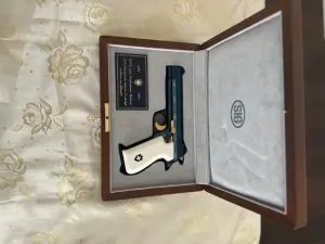 Koleksi̇yonluk Sig P210 Blue Helvetica