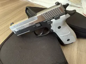 SIGSAUER P229 
