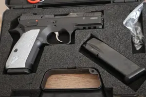 Kamu görevlisinden cz shadow compact 2 2025