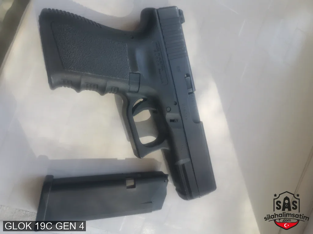 GLOK 19C GEN 3 - 3