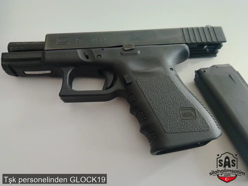 Tşk personelinden GLOCK19 - 2