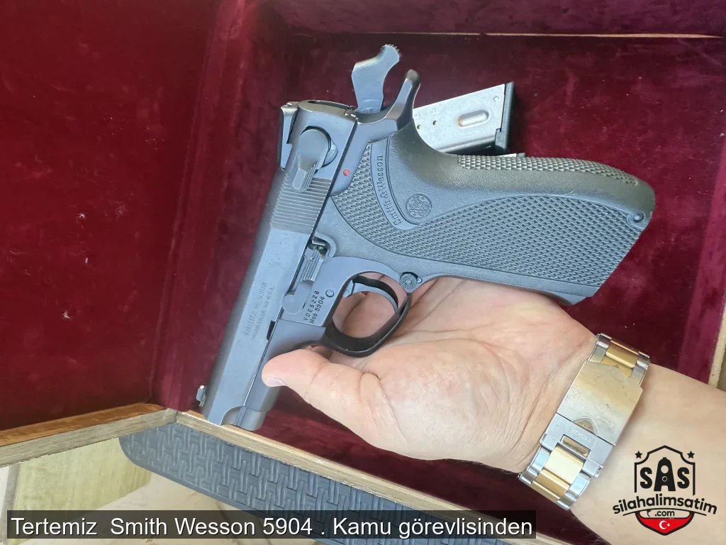 Tertemiz  Smith Wesson 5904 . Kamu görevlisinden - 4