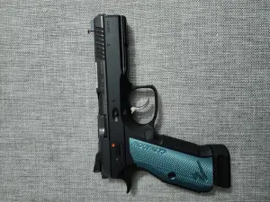 Sıfır kutusunda CZ SHaDOW 2