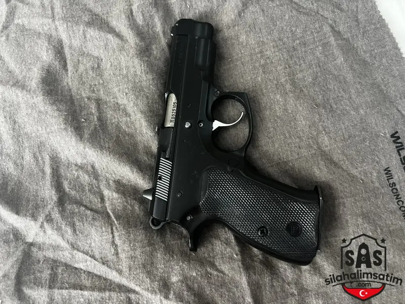 CZ 75 COMPACT LUGER Kamu Görevlisinden Temiz