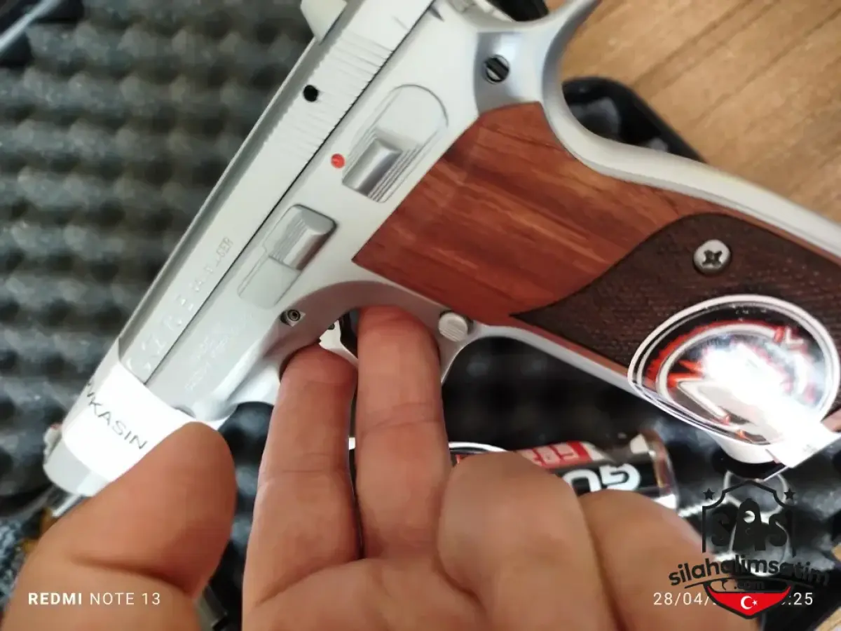 CZ 75 B Inoks - 2