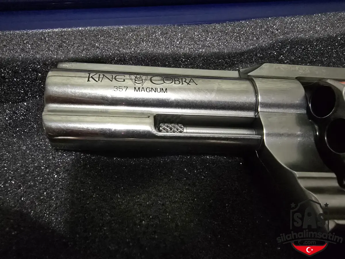 Colt King Cobra 3 Magnum - 3