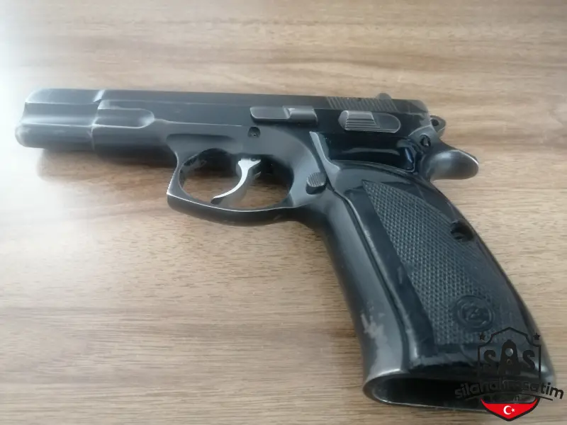 EMEKLİ MEMURDAN CZ 75 B