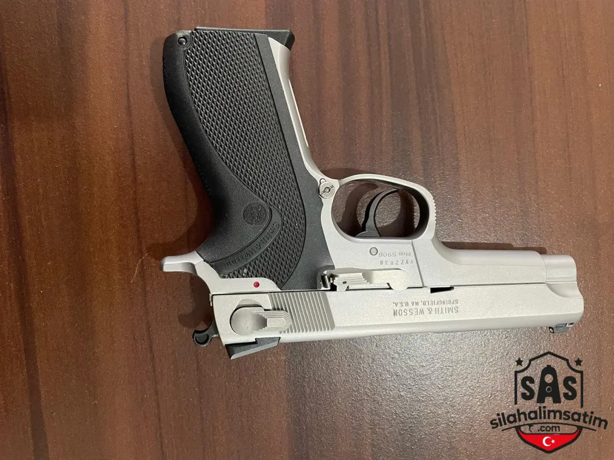Yargı Mensubunun Koleksiyonundan Smith Wesson 5906 Model Tabanca - 2