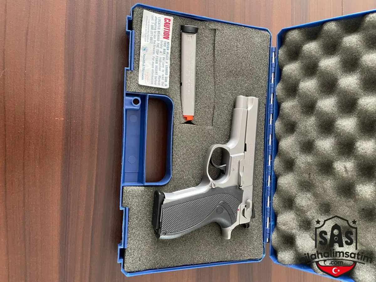 Yargı Mensubunun Koleksiyonundan Smith Wesson 5906 Model Tabanca - 9