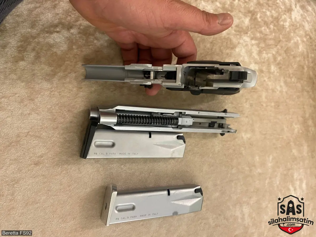 Beretta FS92 - 2
