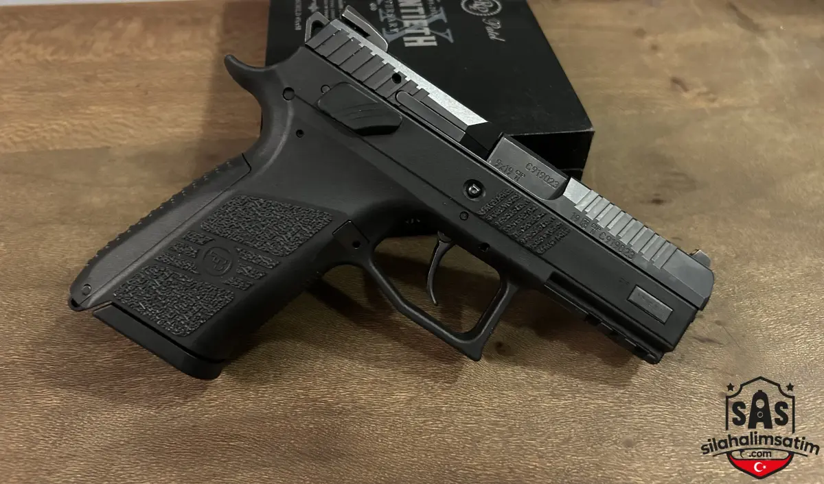 CZ P 07 - 3