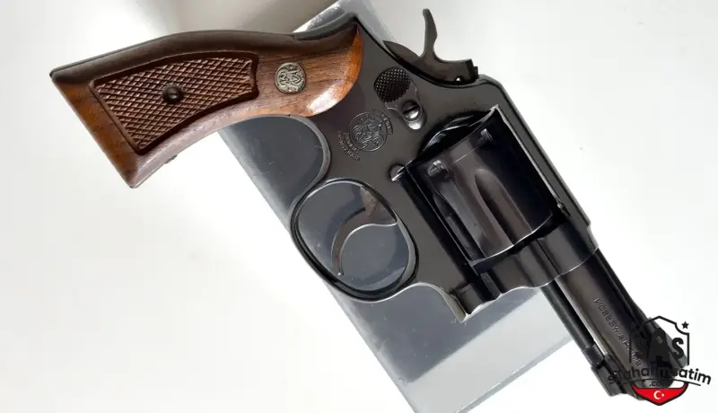 1988 model Smith Wesson USA