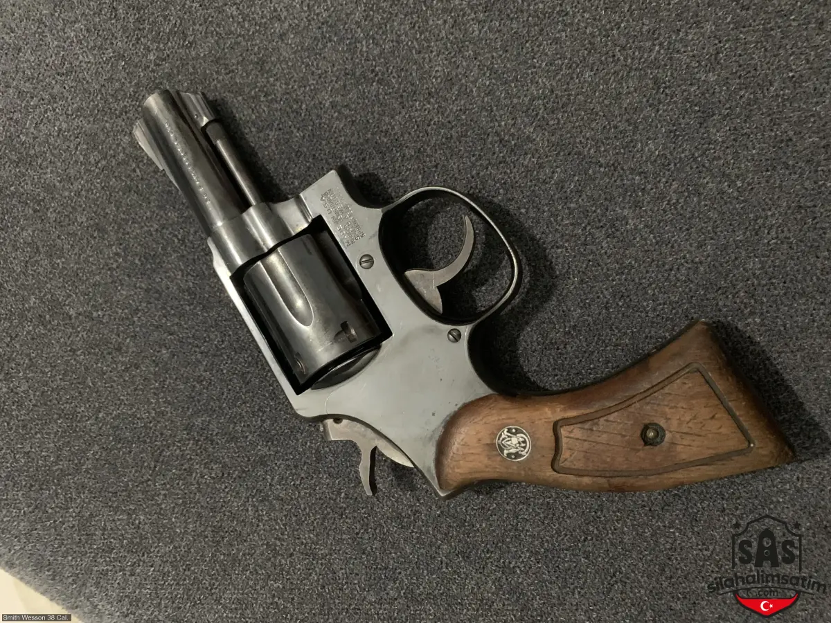 Smith Wesson 38 Cal.  - 2