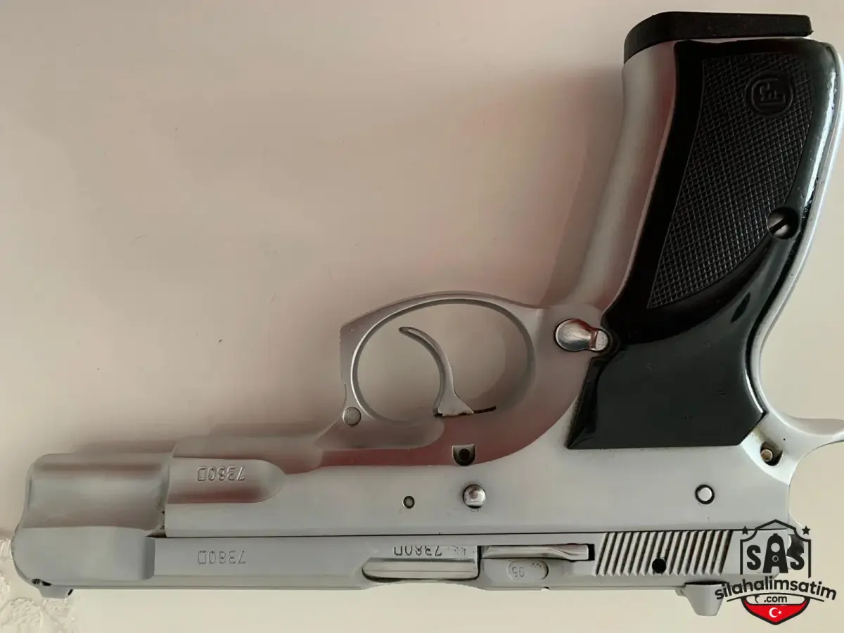 CZ 75  B Tertemiz sitenin en uygunu  kamu görevlisinden - 1