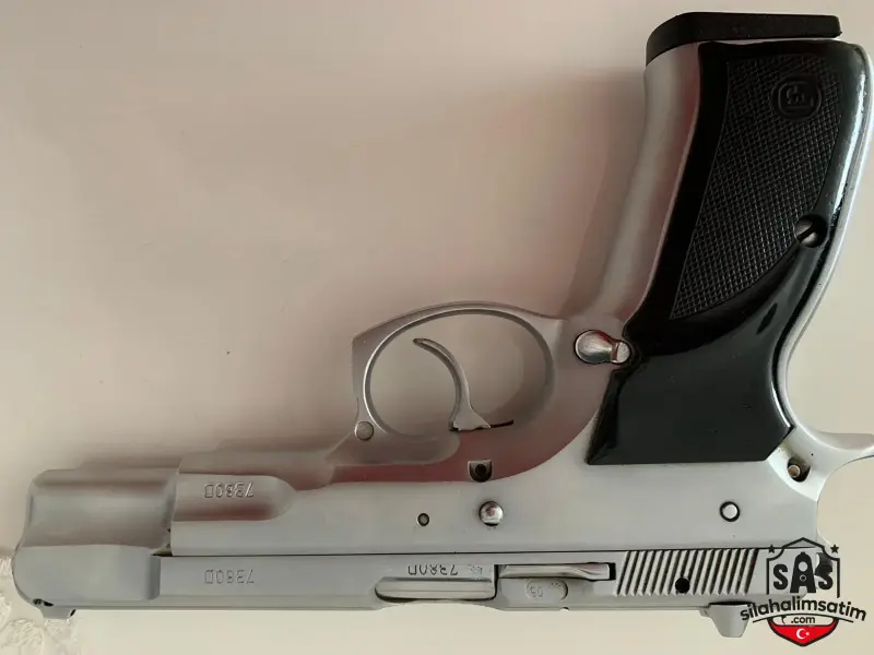 CZ 75  B Tertemiz sitenin en uygunu  kamu görevlisinden