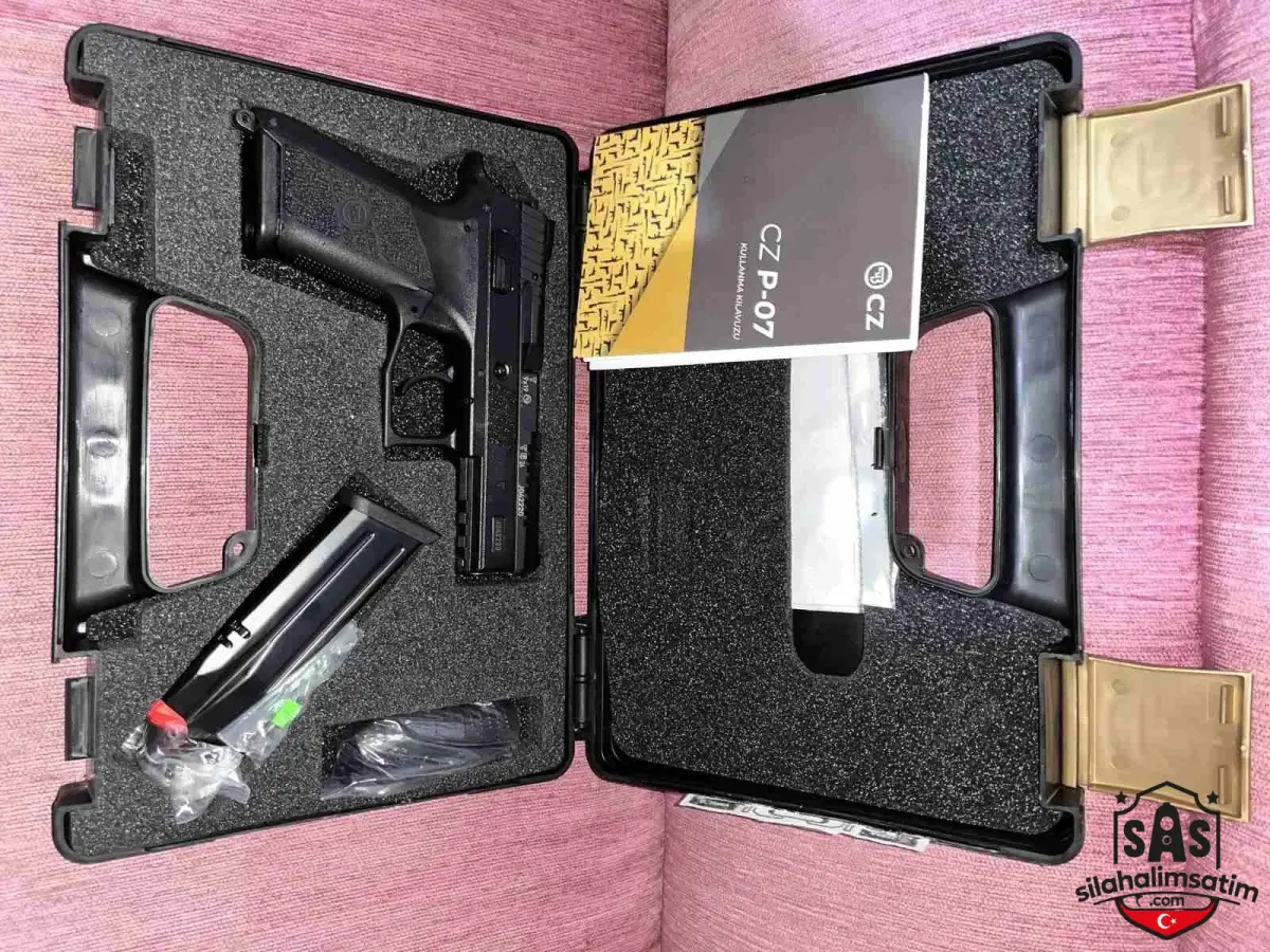 CZ P07 ve stoeger str9 - 2