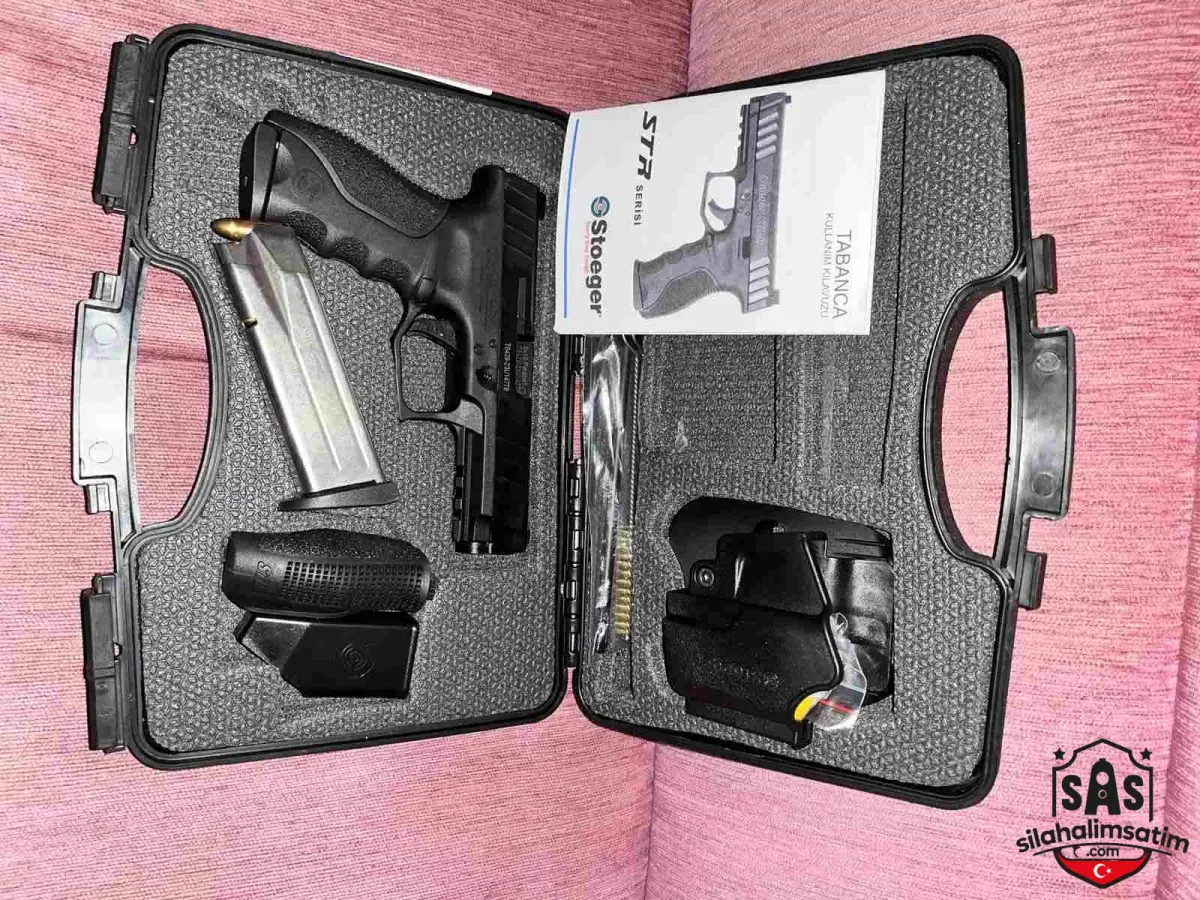 CZ P07 ve stoeger str9