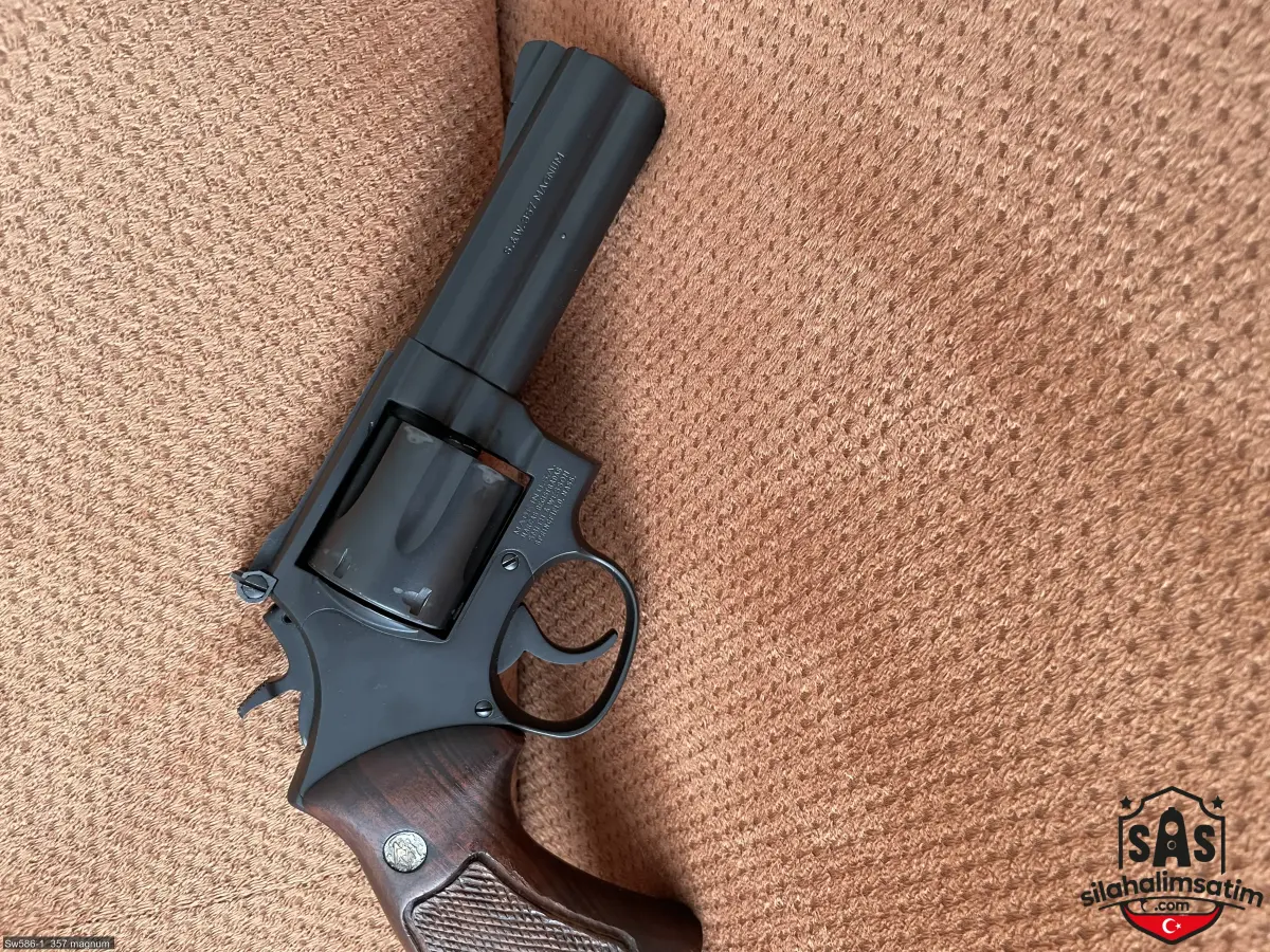Sw586-1  357 magnum  - 5