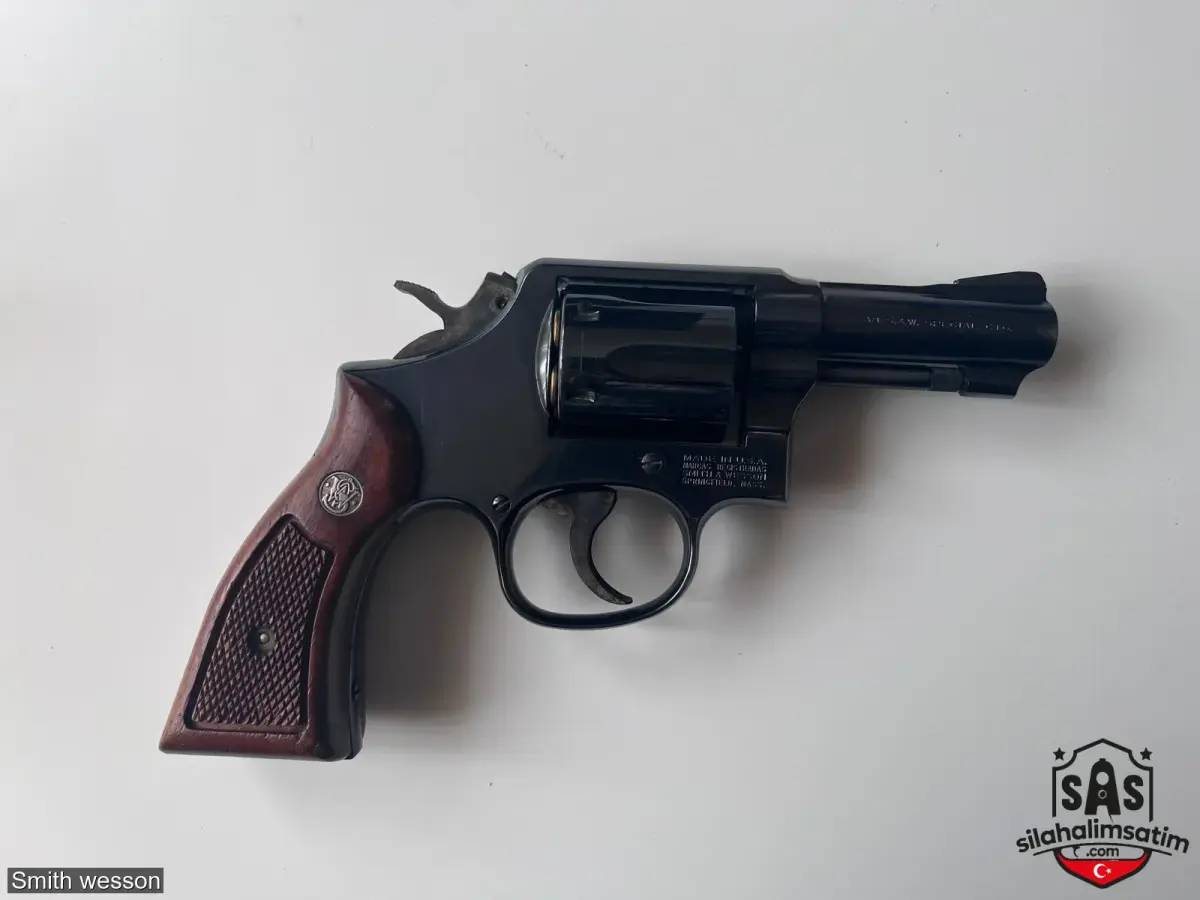 Smith wesson - 2