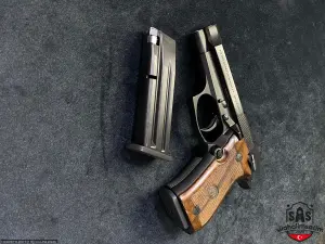 12li BERETTA MOD 81F HİÇ KULLANILMAMIŞ  