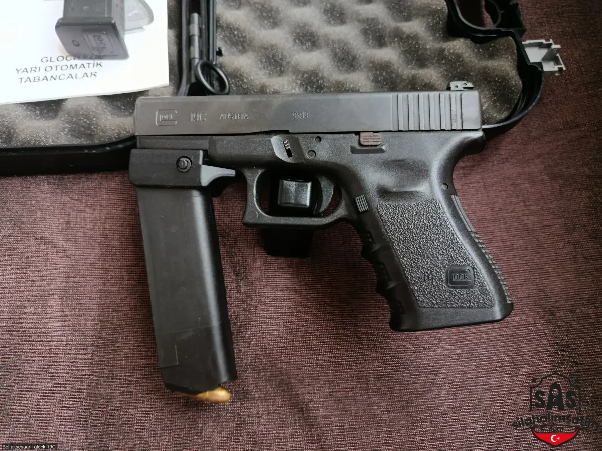 Bol aksesuarlı glock 19C  - 2