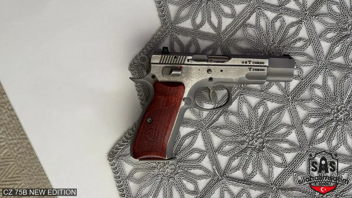 CZ 75B NEW EDITION - 2