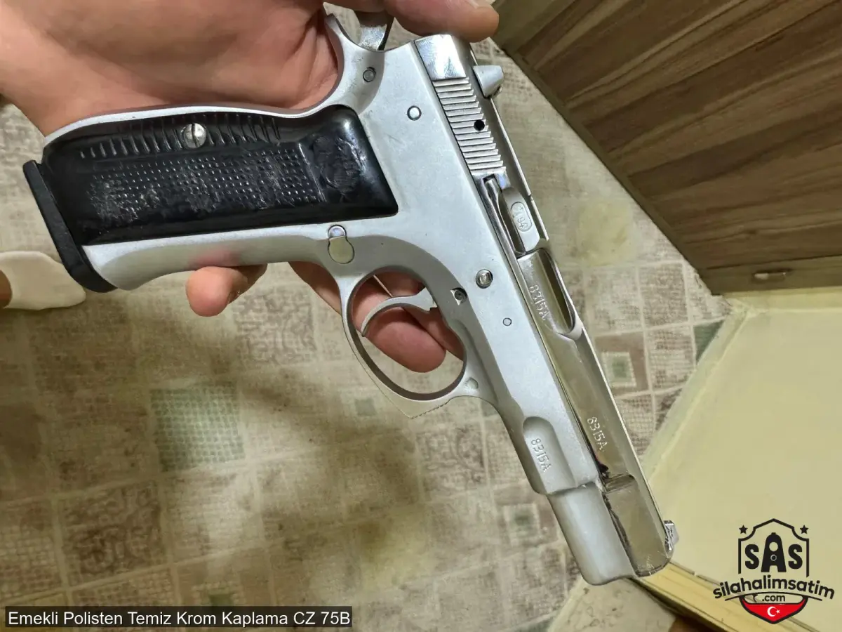 Emekli Polisten Temiz Krom Kaplama CZ 75B - 2