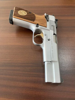 Yargı Mensubunun Koleksiyonundan Browning Silver Crome Modeli